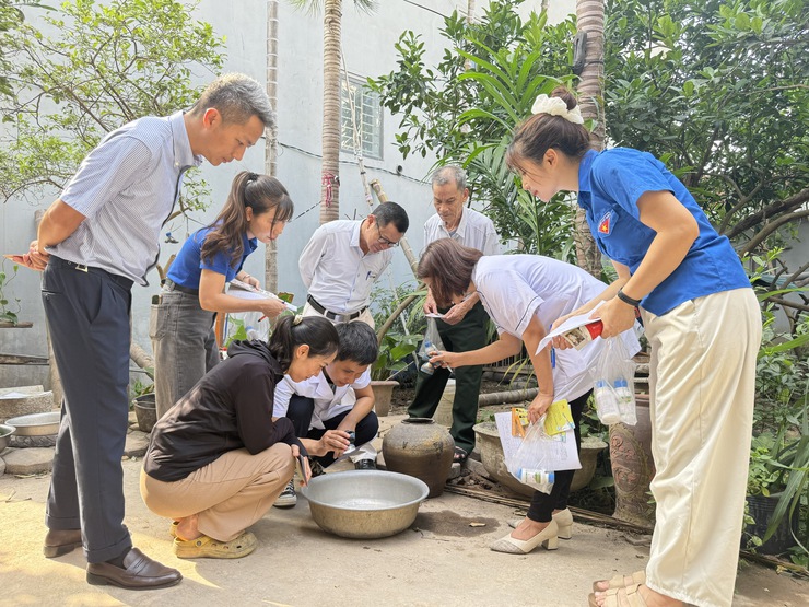 Lấy phòng bệnh là chính: Kích hoạt các biện pháp phòng chống sốt xuất huyết- Ảnh 1.