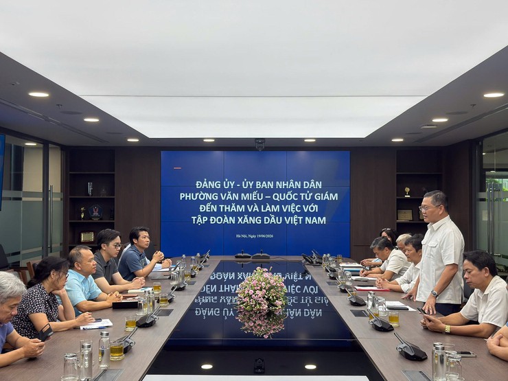 ĐOÀN CÔNG TÁC BAN THƯỜNG VỤ ĐẢNG ỦY PHƯỜNG LÀM VIỆC VỚI TẬP ĐOÀN PETROLIMEX- Ảnh 1.