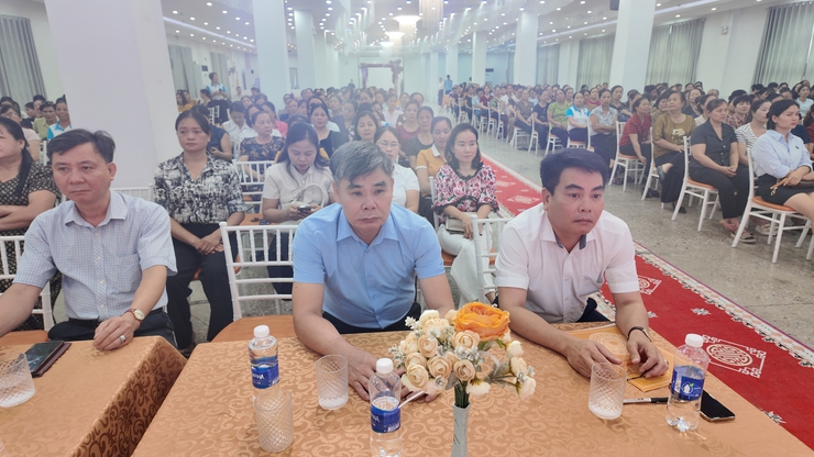 Hội nghị tọa đàm “ Phát huy và xây dựng hệ giá trị gia đình Việt Nam trong thời kỳ mới”- Ảnh 1.