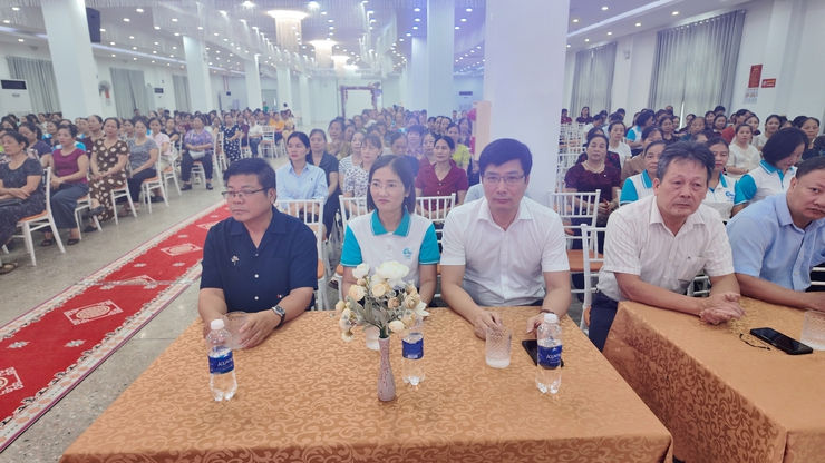 Hội nghị tọa đàm “ Phát huy và xây dựng hệ giá trị gia đình Việt Nam trong thời kỳ mới”- Ảnh 2.