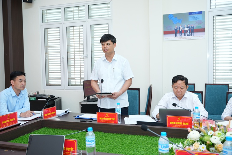 Hội nghị Ban chấp hành lần thứ 8 Đảng bộ xã Phù Đổng khóa I, nhiệm kỳ 2025 - 2030- Ảnh 3.