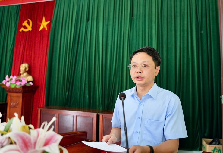 Sơn Đồng tổ chức hội nghị lấy ý kiến về đề án sắp xếp, kiện toàn các Chi bộ thôn, tổ dân phố trực thuộc Đảng ủy xã- Ảnh 5.