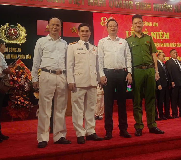 Xã Tam Hưng chúc mừng Học viên An ninh nhân dân nhân kỷ niệm 80 năm ngày truyền thống- Ảnh 4.