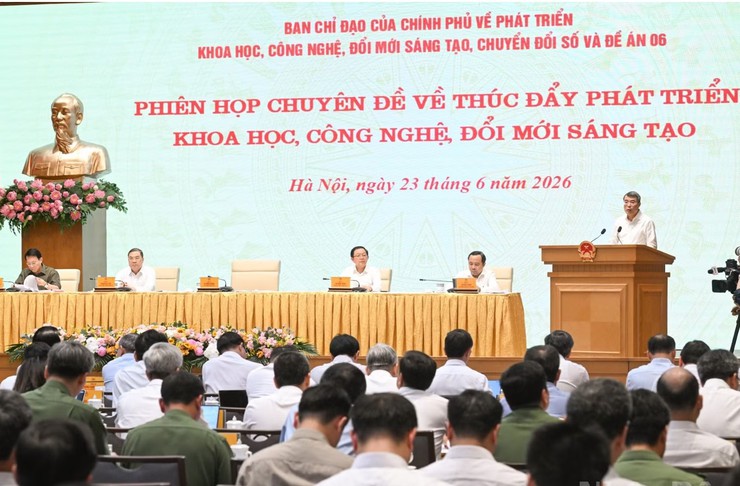 XÃ QUỐC OAI THAM DỰ HỘI NGHỊ TRỰC TUYẾN CỦA CHÍNH PHỦ VỀ PHÁT TRIỂN KHOA HỌC, CÔNG NGHỆ, ĐỔI MỚI SÁNG TẠO, CHUYỂN ĐỔI SỐ VÀ ĐỀ ÁN 06- Ảnh 1.