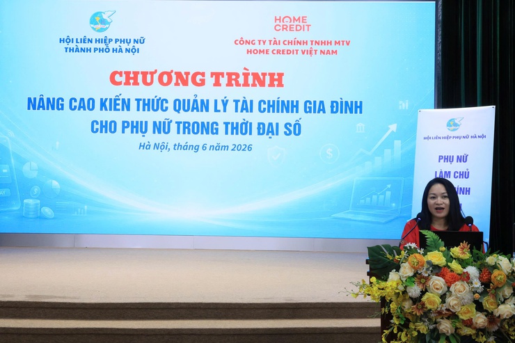HỘI LHPN HÀ NỘI TỔ CHỨC TỌA ĐÀM “VUN ĐẮP GIÁ TRỊ TỐT ĐẸP CỦA GIA ĐÌNH THỦ ĐÔ TRONG KỶ NGUYÊN SỐ” TẠI XÃ THƯ LÂM- Ảnh 10.
