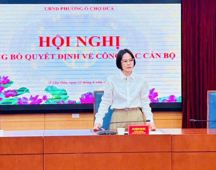 Phường Ô Chợ Dừa : Hội nghị công bố Quyết định về công tác cán bộ- Ảnh 2.