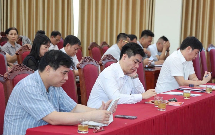 HỘI ĐỒNG NHÂN DÂN XÃ VĨNH THANH KHÓA II, NHIỆM KỲ 2026 – 2031 TỔ CHỨC HỘI NGHỊ TIẾP XÚC CỬ TRI SAU KỲ HỌP THỨ HAI- Ảnh 3.