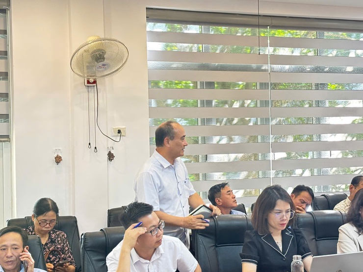 Ban Thường vụ Đảng ủy xã Hòa Lạc họp cho ý kiến nhiều nội dung quan trọng về sắp xếp thôn và kiện toàn tổ chức Đảng- Ảnh 3.