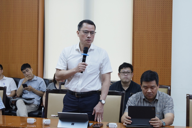 Kịp thời tháo gỡ vướng mắc, nâng cao chất lượng phục vụ người dân trong lĩnh vực y tế- Ảnh 2.