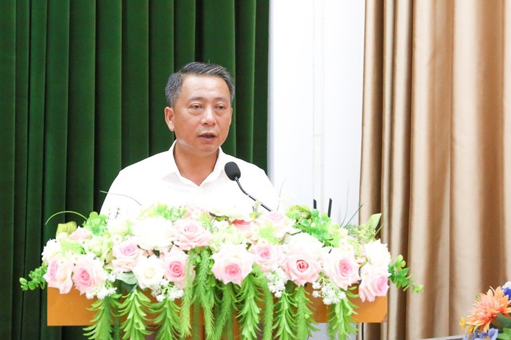LÃNH ĐẠO XÃ SÓC SƠN THĂM. CHÚC MỪNG TRUNG TÂM DỊCH VỤ TỔNG HỢP SÓC SƠN NHÂN NGÀY KỶ NIỆM 101 NĂM NGÀY BÁO CHÍ CÁCH MẠNG VIỆT NAM- Ảnh 1.