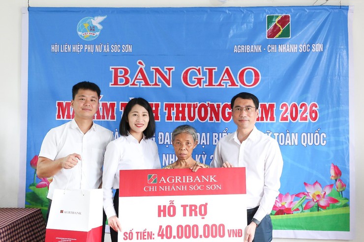 PHỤ NỮ SÓC SƠN KHÁNH THÀNH VÀ TRAO NHÀ MÁI ẤM TÌNH THƯƠNG- Ảnh 5.
