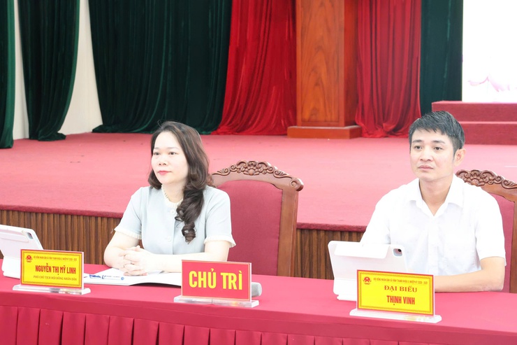 HỘI ĐỒNG NHÂN DÂN XÃ VĨNH THANH KHÓA II, NHIỆM KỲ 2026 – 2031 TỔ CHỨC HỘI NGHỊ TIẾP XÚC CỬ TRI SAU KỲ HỌP THỨ HAI- Ảnh 4.