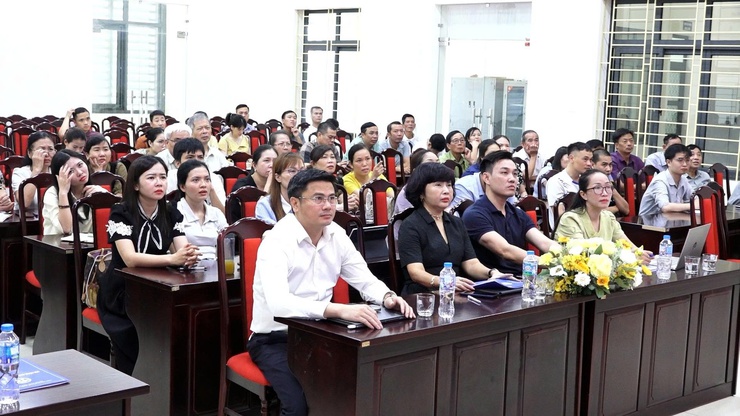BÌNH MINH: TẬP HUẤN VỀ CÔNG TÁC AN TOÀN, VỆ SINH LAO ĐỘNG.- Ảnh 4.