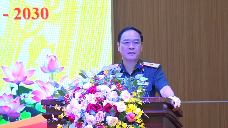 Thanh Trì nâng cao chất lượng công tác quân sự, quốc phòng địa phương- Ảnh 2.