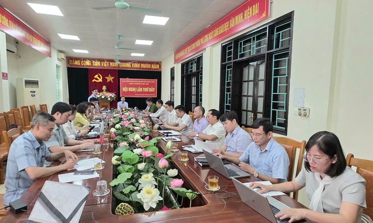 ​Hội nghị BCH Đảng bộ phường Phú Lương lần thứ Bẩy  triển khai nhiệm vụ trọng tâm 6 tháng cuối năm 2026- Ảnh 1.