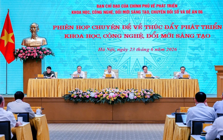 Phiên họp Chuyên đề Ban Chỉ đạo của Chính phủ về phát triển khoa học công nghệ, đổi mới sáng tạo, chuyển đổi số và Đề án 06- Ảnh 1.