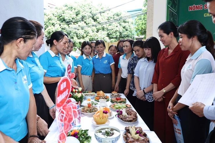 Vân Đình&nbsp;tuyên dương 29 gia đình văn hóa tiêu biểu năm 2026- Ảnh 6.
