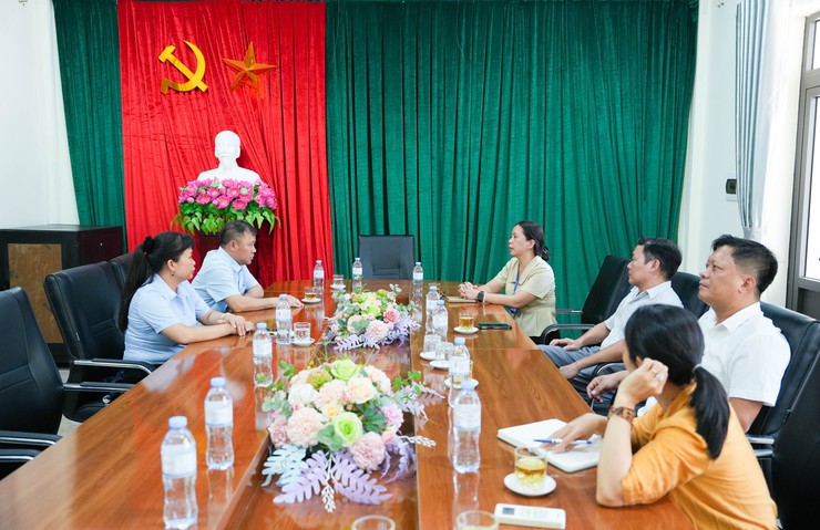 ĐỒNG CHÍ NGUYỄN TRƯỜNG SƠN KIỂM TRA CÔNG TÁC CHUẨN BỊ KHAI TRƯƠNG MÔ HÌNH CƠ SỞ CHĂM SÓC SỨC KHỎE BAN NGÀY CHO NGƯỜI CAO TUỔI- Ảnh 2.
