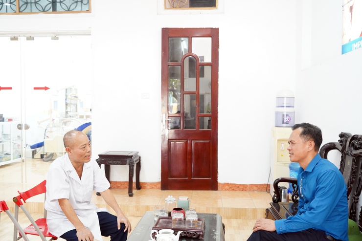 Bí thư Đảng ủy phường Chương Mỹ - Phí Minh Hải kiểm tra, đôn đốc công tác giải phóng mặt bằng Dự án cải tạo, nâng cấp quốc lộ 6- Ảnh 6.