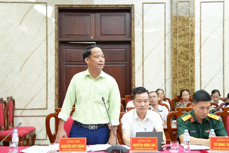 ĐẢNG ỦY XÃ THANH OAI LẤY Ý KIẾN VÀO DỰ THẢO ĐỀ ÁN SẮP XẾP, KIỆN TOÀN CHI BỘ THÔN, TỔ DÂN PHỐ- Ảnh 7.