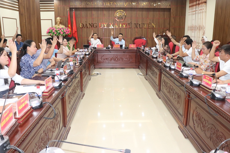 Hội nghị lần thứ bảy Ban Chấp hành Đảng bộ xã Phú Xuyên khóa I, nhiệm kỳ 2025 – 2030- Ảnh 10.