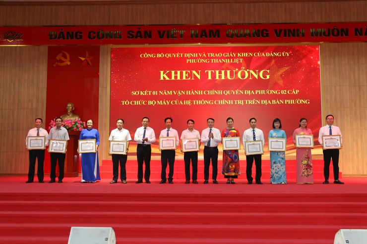 Phường Thanh Liệt sơ kết 1 năm vận hành chính quyền địa phương 2 cấp và tổng kết Cuộc thi chính luận về bảo vệ nền tảng tư tưởng của Đảng lần thứ I năm 2026- Ảnh 17.