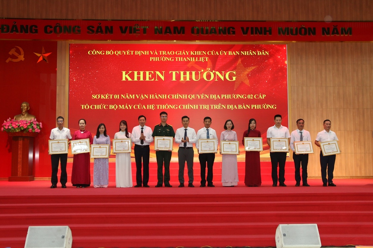 Phường Thanh Liệt sơ kết 1 năm vận hành chính quyền địa phương 2 cấp và tổng kết Cuộc thi chính luận về bảo vệ nền tảng tư tưởng của Đảng lần thứ I năm 2026- Ảnh 18.
