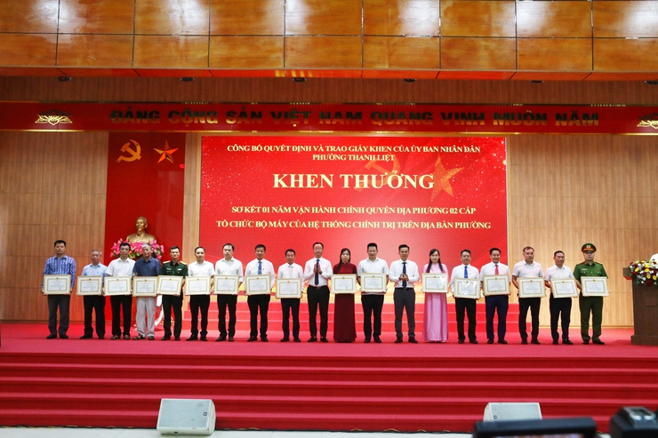 Phường Thanh Liệt sơ kết 1 năm vận hành chính quyền địa phương 2 cấp và tổng kết Cuộc thi chính luận về bảo vệ nền tảng tư tưởng của Đảng lần thứ I năm 2026- Ảnh 20.