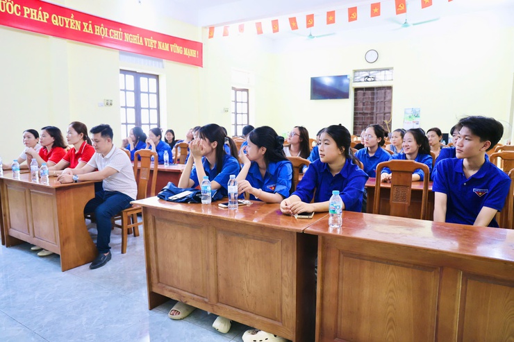 Tập huấn kỹ năng sơ cấp cứu ban đầu cho cán bộ, hội viên Chữ thập đỏ- Ảnh 9.