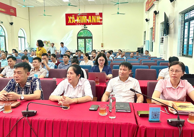 BAN CHẤP HÀNH ĐẢNG BỘ XÃ KIM ANH TỔ CHỨC HỘI NGHỊ LẦN THỨ 12 KHÓA I, NHIỆM KỲ 2025-2030- Ảnh 4.