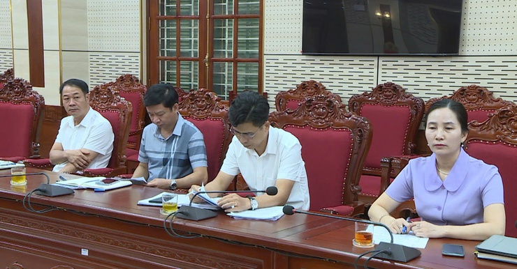 Thường trực HĐND xã cho ý kiến công tác chuẩn bị kỳ họp thứ hai và các dự thảo kết luận giám sát, khảo sát- Ảnh 5.