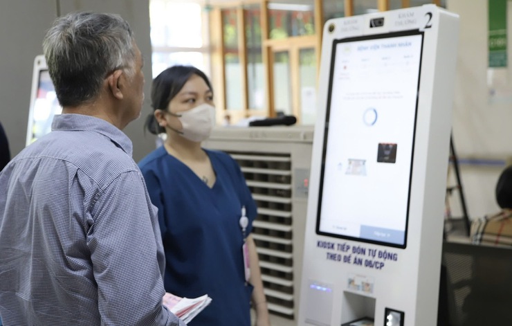 Bệnh viện Thanh Nhàn: Sẵn sàng triển khai chính sách BHYT mới từ 1/7, bảo đảm quyền lợi của người bệnh- Ảnh 2.