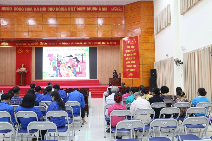Phường Thanh Liệt: Tuyên truyền phòng, chống bạo lực gia đình chuyên đề “Gia đình hạnh phúc – quốc gia thịnh vượng”- Ảnh 2.
