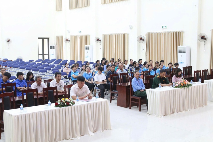 Phường Thanh Liệt: Tuyên truyền phòng, chống bạo lực gia đình chuyên đề “Gia đình hạnh phúc – quốc gia thịnh vượng”- Ảnh 3.