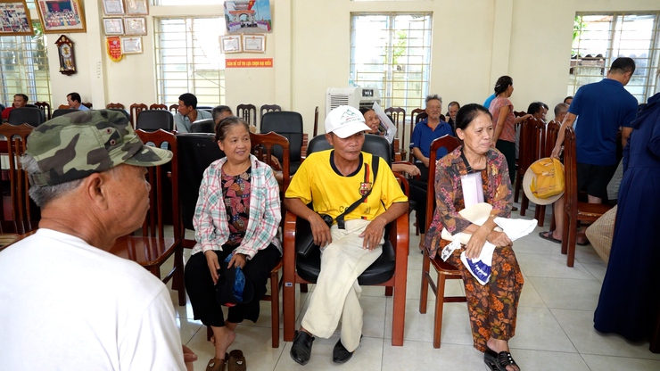 109 hộ dân thôn Tân Dân 2 nhận tiền bồi thường, hỗ trợ GPMB với tổng kinh phí hơn 20 tỷ đồng- Ảnh 1.