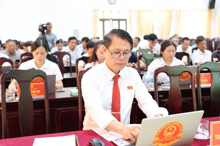 Kỳ họp thứ 3 HĐND xã Tam Hưng: Quyết nghị nhiều nội dung quan trọng, tạo động lực phát triển 6 tháng cuối năm 2026- Ảnh 8.