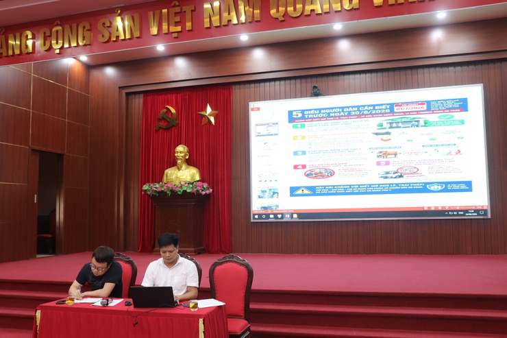 Phú  Xuyên đối thoại với các cơ sở giết mổ, triển khai lộ trình chấm dứt giết mổ nhỏ lẻ từ ngày 1/7- Ảnh 1.