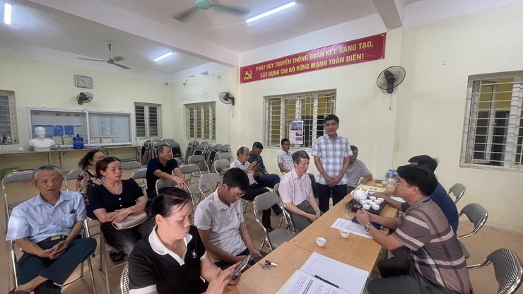 Ủy ban MTTQ Việt Nam phường công bố quyết định thành lập Ban giám sát đầu tư công đồng đối với 02 dự án trên địa bàn.- Ảnh 3.