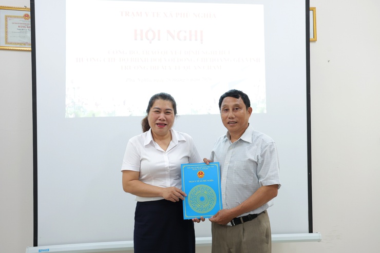 Trạm Y tế xã Phú Nghĩa sơ kết công tác 06 tháng đầu năm; triển khai phương hướng, nhiệm vụ 06 tháng cuối năm 2026- Ảnh 6.