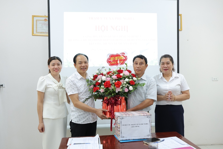 Trạm Y tế xã Phú Nghĩa sơ kết công tác 06 tháng đầu năm; triển khai phương hướng, nhiệm vụ 06 tháng cuối năm 2026- Ảnh 7.