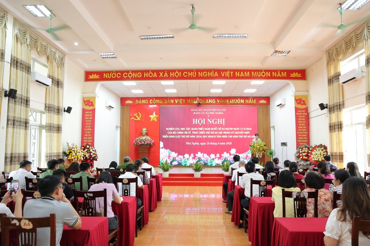 Đảng ủy xã Phú Nghĩa tổ chức Hội nghị nghiên cứu, học tập, quán triệt Nghị quyết số 02-NQ/TW ngày 17/3/2026 của Bộ Chính trị; Triển khai Luật Thủ đô 2026; Quy hoach tầm nhìn 100 năm Thủ đô Hà Nội- Ảnh 1.
