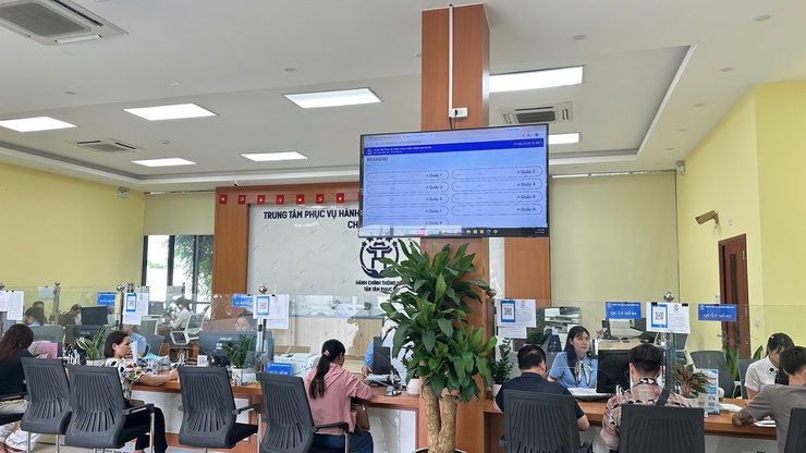 Phú Xuyên: Chính quyền số đến gần dân hơn sau một năm vận hành mô hình chính quyền địa phương hai cấp- Ảnh 3.