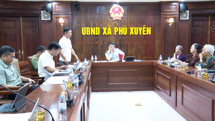 Xã Phú Xuyên tuyên truyền, vận động các hộ gia đình bàn giao mặt bằng thực hiện Dự án nâng cấp Bệnh viện Đa khoa Phú Xuyên- Ảnh 10.