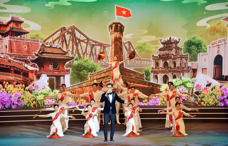 GIA ĐÌNH ÔNG NGUYỄN HƯNG THỊNH, THÔN DUM, XÃ PHÚC THỌ – GIA ĐÌNH VĂN HÓA TIÊU BIỂU THỦ ĐÔ NĂM 2026- Ảnh 2.