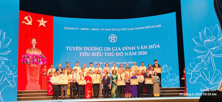 GIA ĐÌNH ÔNG NGUYỄN HƯNG THỊNH, THÔN DUM, XÃ PHÚC THỌ – GIA ĐÌNH VĂN HÓA TIÊU BIỂU THỦ ĐÔ NĂM 2026- Ảnh 5.