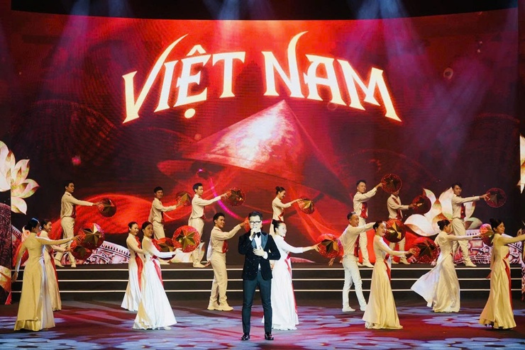 Gia đình ông Nguyễn Văn Trường, xã Thường Tín được tuyên dương Gia đình văn hóa tiêu biểu Thủ đô năm 2026- Ảnh 3.