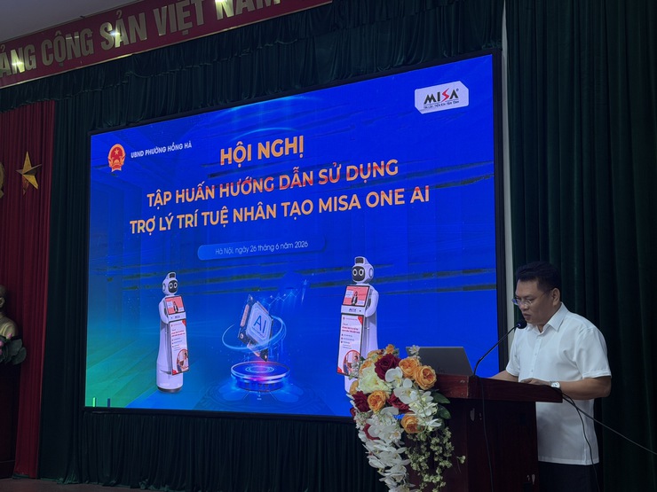 HỘI NGHỊ TẬP HUẤN HƯỚNG DẪN SỬ DỤNG TRỢ LÝ TRÍ TUỆ NHÂN TẠO MISA ONE AI TẠI PHƯỜNG HỒNG HÀ- Ảnh 1.
