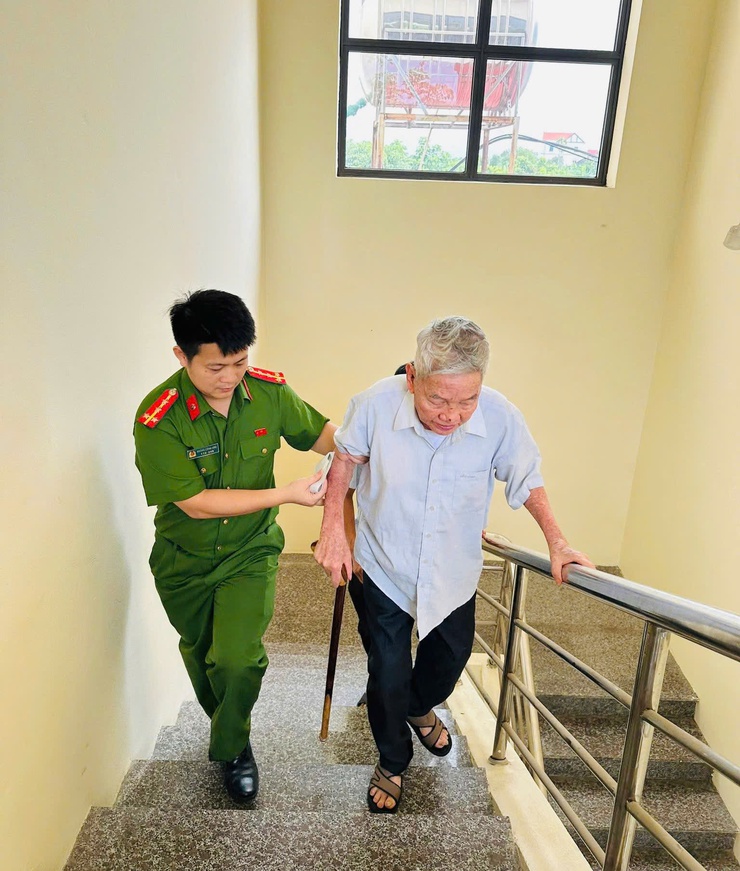 TUỔI TRẺ XÃ PHÚC THỌ CHUNG TAY THỰC HIỆN ĐỢT CAO ĐIỂM THU NHẬN MẪU SINH PHẨM ADN THÂN NHÂN LIỆT SĨ CHƯA XÁC ĐỊNH THÔNG TIN- Ảnh 4.