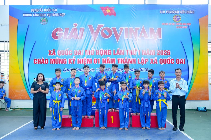 Trao giải các nội dung thi đấu Nhóm 1, Nhóm 2 Giải Vovinam xã Quốc Oai mở rộng lần thứ I năm 2026- Ảnh 11.