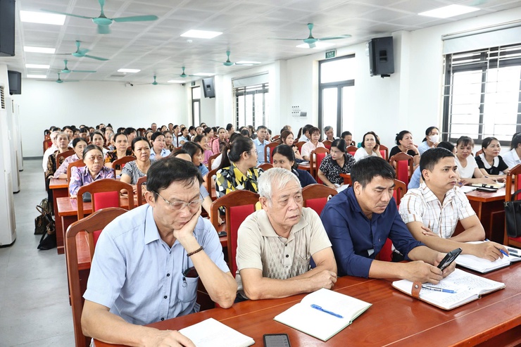 Trạm Y tế xã tập huấn điều tra, lập danh sách người dân khám sức khỏe miễn phí năm 2026- Ảnh 2.